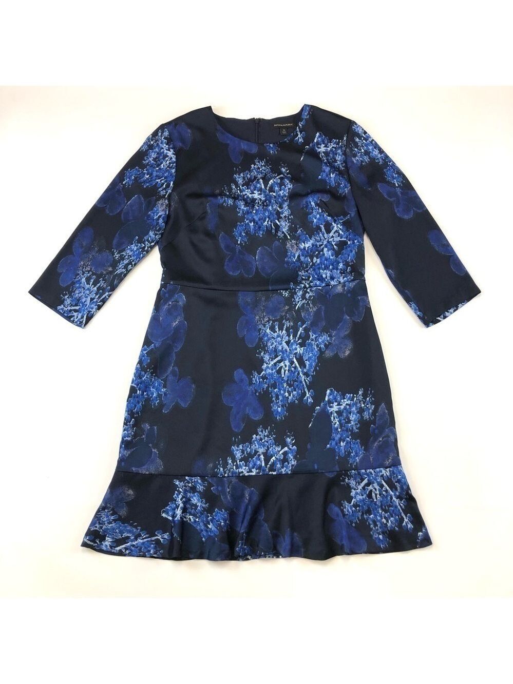 Banana Republic navy blue frost print three quarter sleeve dress Size 12 lined